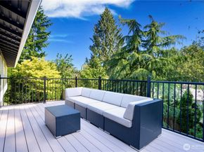 4630 152nd Place SE, Bellevue WA 98006