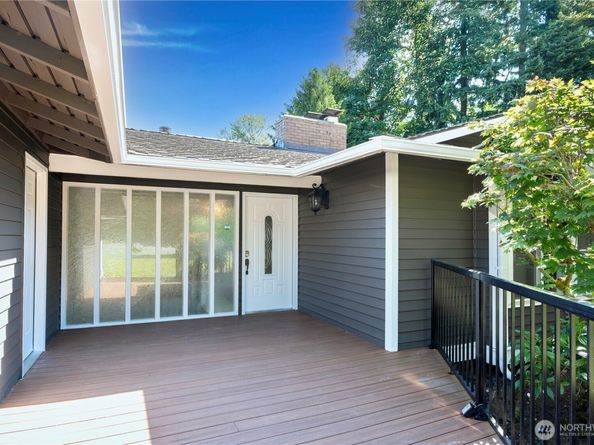 4630 152nd Place SE, Bellevue WA 98006