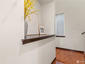 12014 NE 162nd Place, Bothell WA 98011