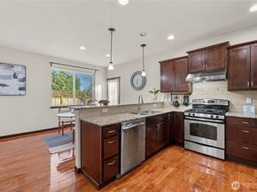 12014 NE 162nd Place, Bothell WA 98011