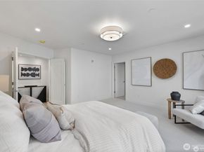 410 2nd Street A, Kirkland WA 98033