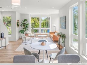 12225 Roseberg Avenue S 7, Seattle WA 98168