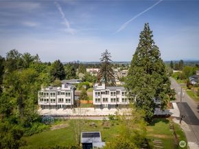 12225 Roseberg Avenue S 7, Seattle WA 98168