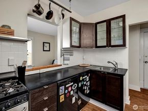 115 Bellevue Avenue E 105, Seattle WA 98102