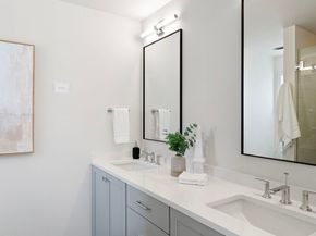 8017 126th Avenue NE B, Kirkland WA 98033