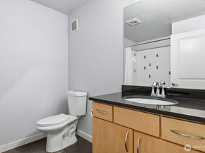 840 NE 125th Street NE 304, Seattle WA 98125