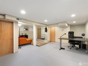 1600 27th Avenue, Seattle WA 98122