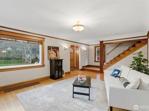 1600 27th Avenue, Seattle WA 98122