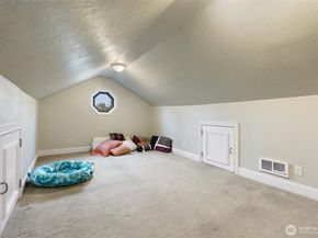 1600 27th Avenue, Seattle WA 98122