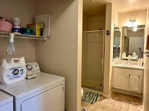 2960 142nd Place SE 2, Bellevue WA 98007