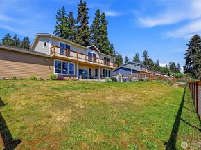 5584 Madrona Avenue NE, Bremerton WA 98311