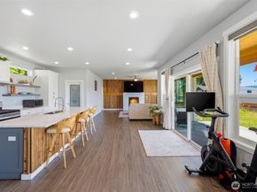 5584 Madrona Avenue NE, Bremerton WA 98311