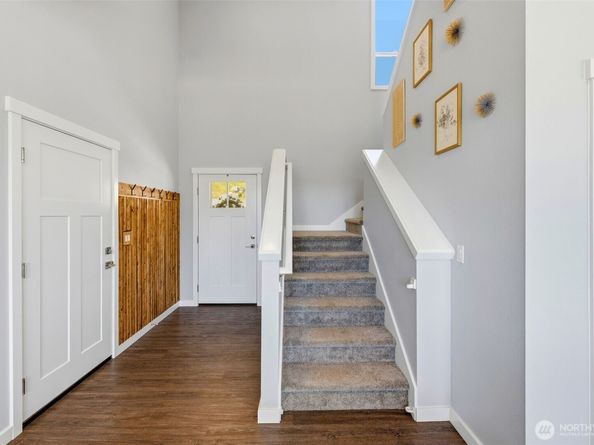 5584 Madrona Avenue NE, Bremerton WA 98311