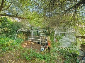 341 NE 51st Street, Seattle WA 98105