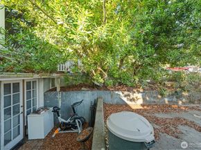 341 NE 51st Street, Seattle WA 98105