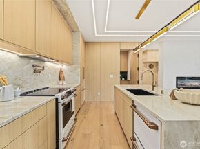7358 33rd Avenue NE, Seattle WA 98115