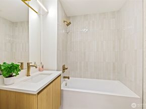 7358 33rd Avenue NE, Seattle WA 98115