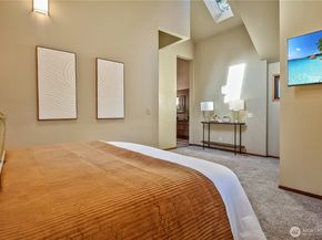 11011 NE 140th Street, Kirkland WA 98034