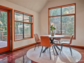 11011 NE 140th Street, Kirkland WA 98034