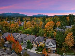 27135 SE 13th Street, Sammamish WA 98075