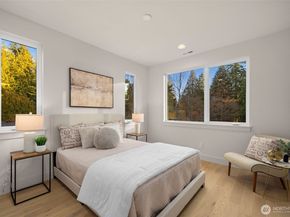 7010 NE 134th Street, Kirkland WA 98034