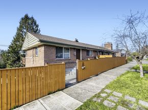 4903 3rd Avenue NW, Seattle WA 98107