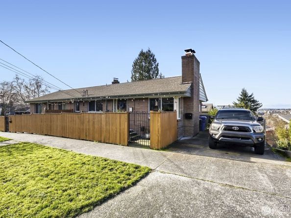 4903 3rd Avenue NW, Seattle WA 98107