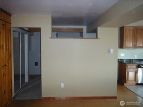 4903 3rd Avenue NW, Seattle WA 98107