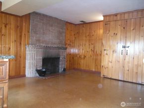 4903 3rd Avenue NW, Seattle WA 98107