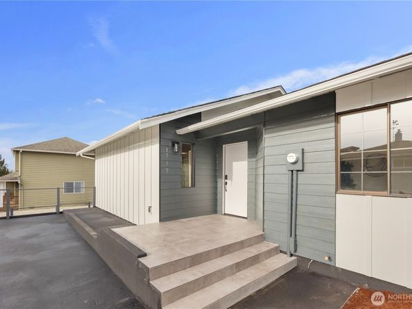 1717 NE Edmonds Ave, Renton WA 98056