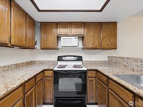 4724 SW 317th Lane B, Federal Way WA 98023