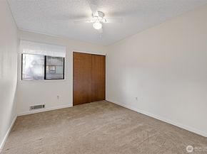 4724 SW 317th Lane B, Federal Way WA 98023