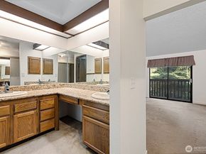 4724 SW 317th Lane B, Federal Way WA 98023