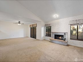 4724 SW 317th Lane B, Federal Way WA 98023