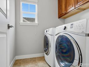 11550 158th Avenue NE, Redmond WA 98052