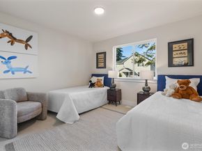 33 213th Place SW, Bothell WA 98021