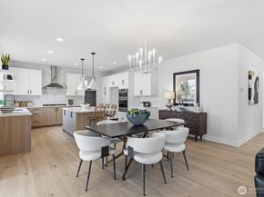 33 213th Place SW, Bothell WA 98021