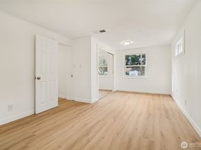 23907 60th Avenue W, Mountlake Terrace WA 98043