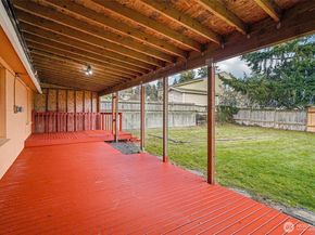 23907 60th Avenue W, Mountlake Terrace WA 98043