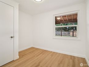 23907 60th Avenue W, Mountlake Terrace WA 98043