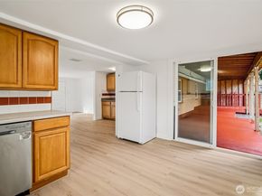 23907 60th Avenue W, Mountlake Terrace WA 98043