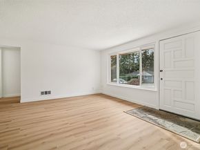 23907 60th Avenue W, Mountlake Terrace WA 98043