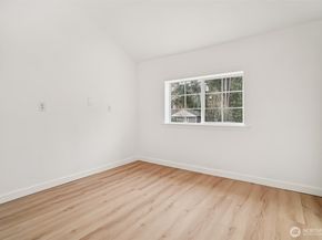 23907 60th Avenue W, Mountlake Terrace WA 98043