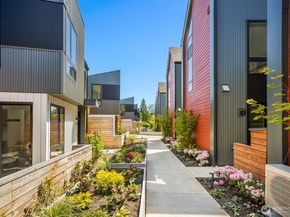 200 Shepard Way NW, Bainbridge Island WA 98110