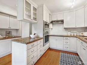 6545 10th Avenue NW, Seattle WA 98117