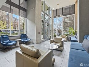 76 Cedar Street 807, Seattle WA 98121