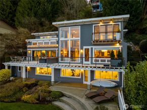 842 W Lake Sammamish Parkway SE, Bellevue WA 98008