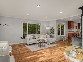 3928 S Pilgrim St, Seattle WA 98118