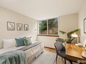 2350 10th Avenue E 227, Seattle WA 98102