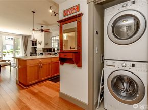 1840 25th Avenue NE 204, Issaquah WA 98029